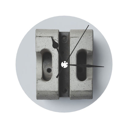 25cm Industrial Concrete Block Wall Clock｜Minimalist Silent Round Wall Clock with Raw Texture Design